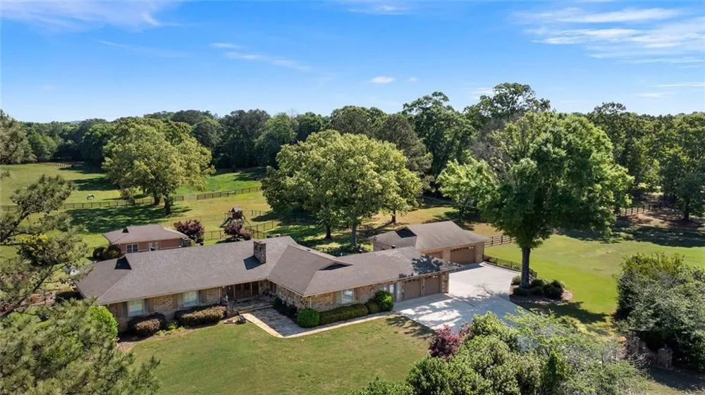 1132 Euharlee Road Kingston, GA 30145