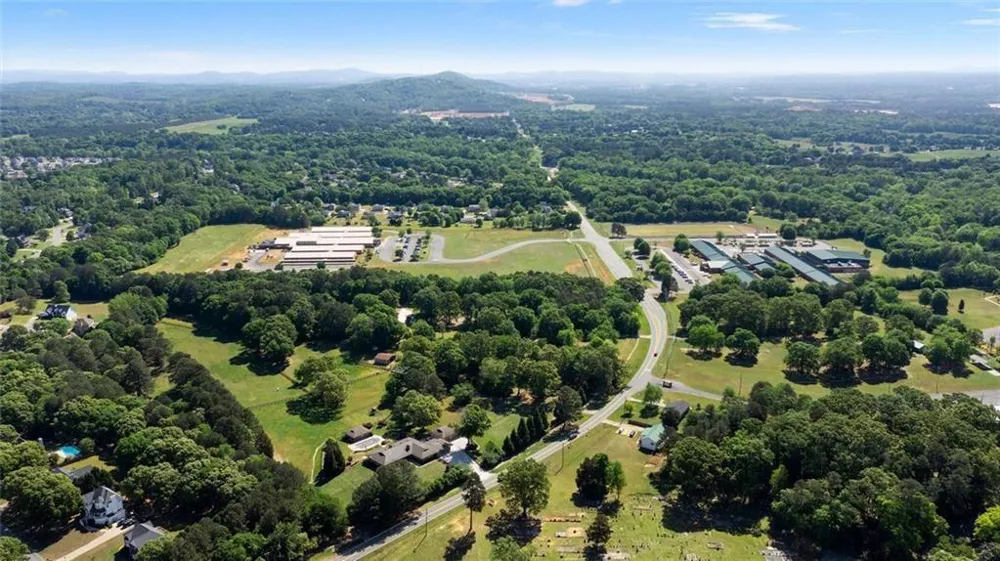 1132 Euharlee Road Kingston, GA 30145
