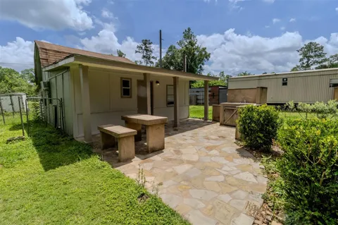 25128 Faraway Lane