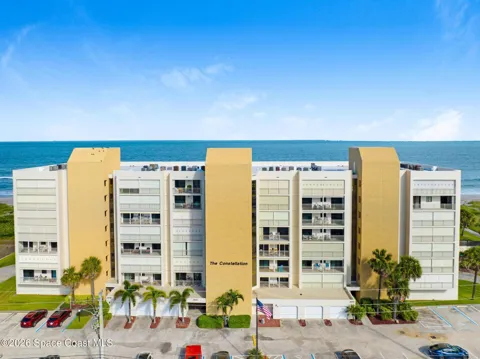 3221 S Atlantic Avenue #804