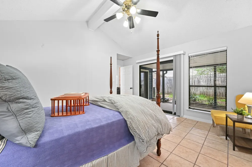 275 Mooring Circle #A Lakeway, TX 78734
