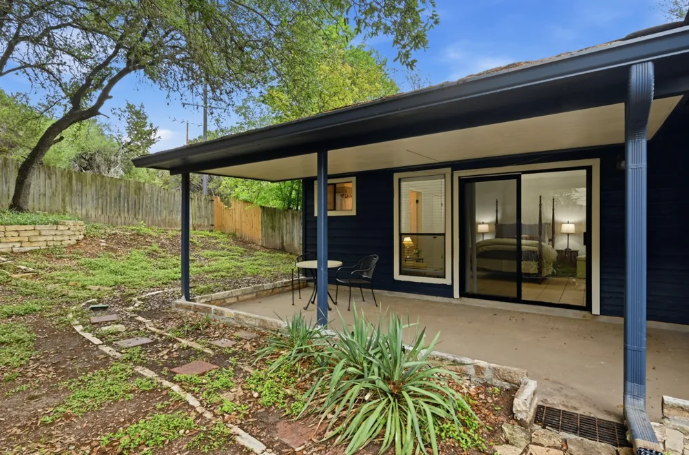 275 Mooring Circle #A Lakeway, TX 78734