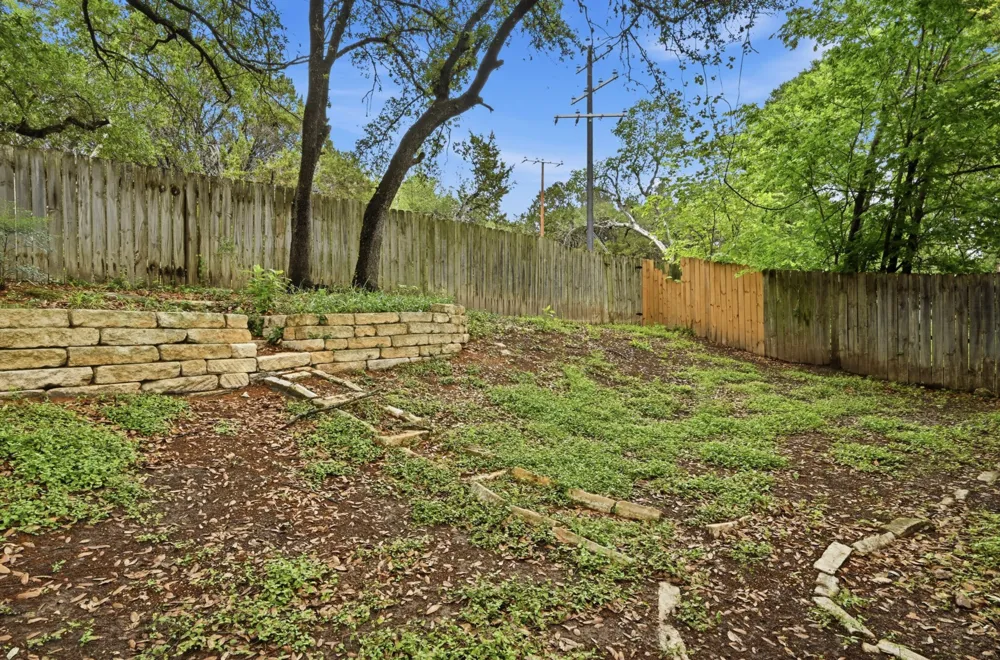 275 Mooring Circle #A Lakeway, TX 78734