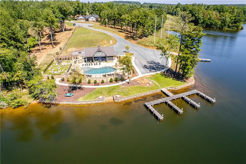 203 Falls Lane Milledgeville, GA 31061