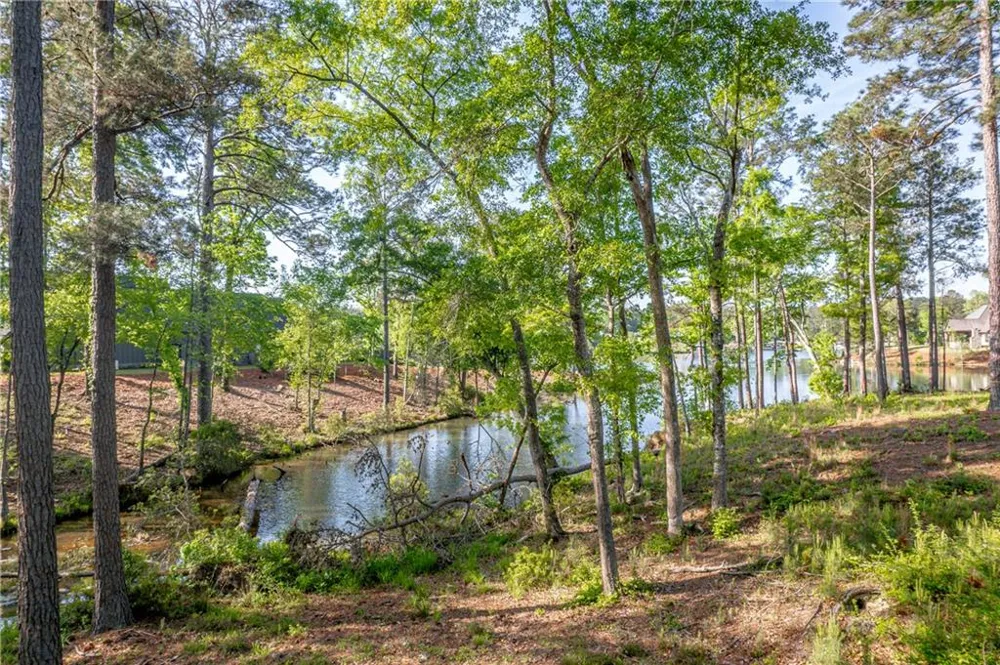 203 Falls Lane Milledgeville, GA 31061