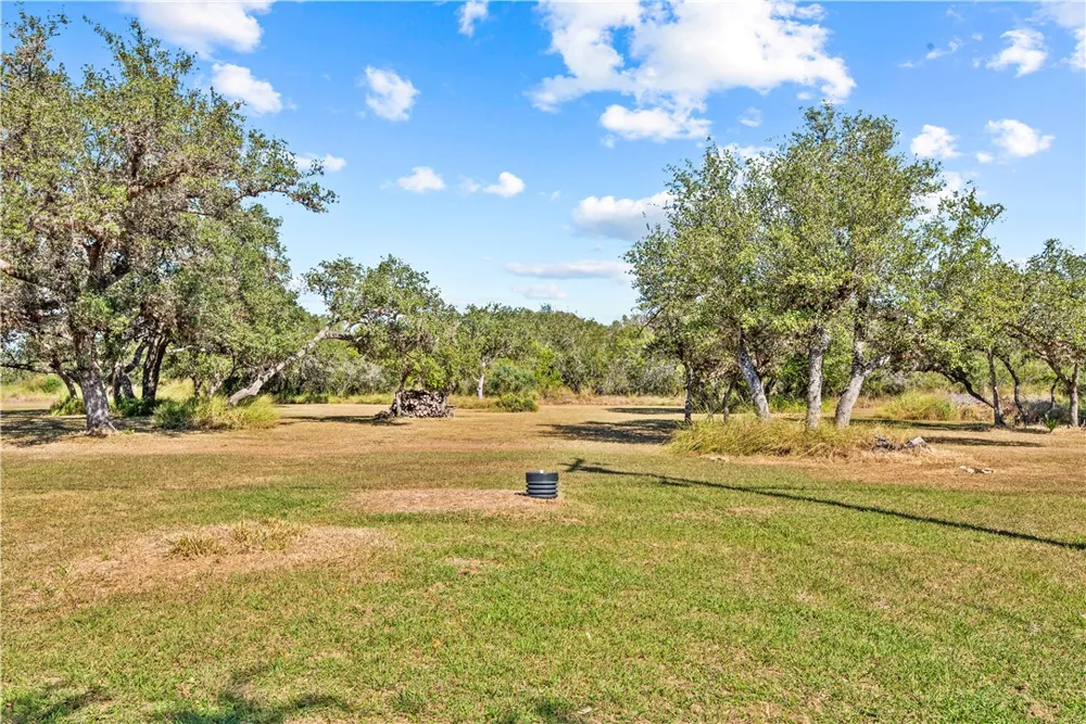 104 Old Beeville Highway Refugio, TX 78377