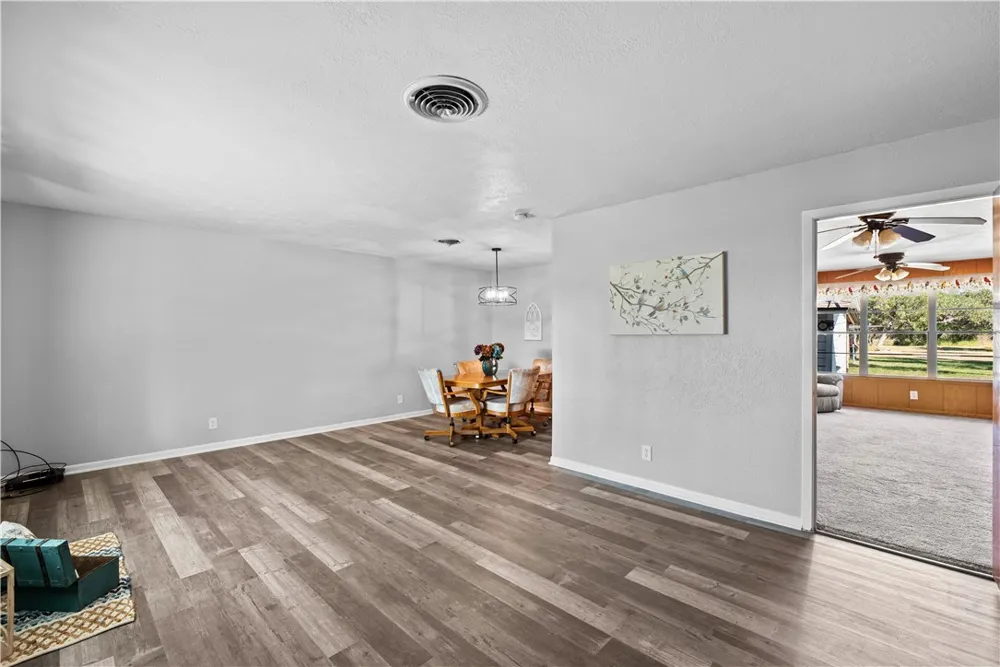 104 Old Beeville Highway Refugio, TX 78377