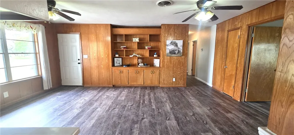 104 Old Beeville Highway Refugio, TX 78377
