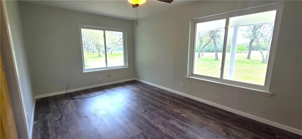 104 Old Beeville Highway Refugio, TX 78377