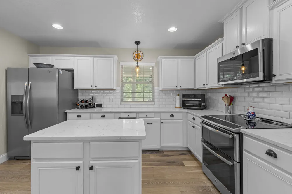 113 Scenic Drive Horseshoe Bay, TX 78657
