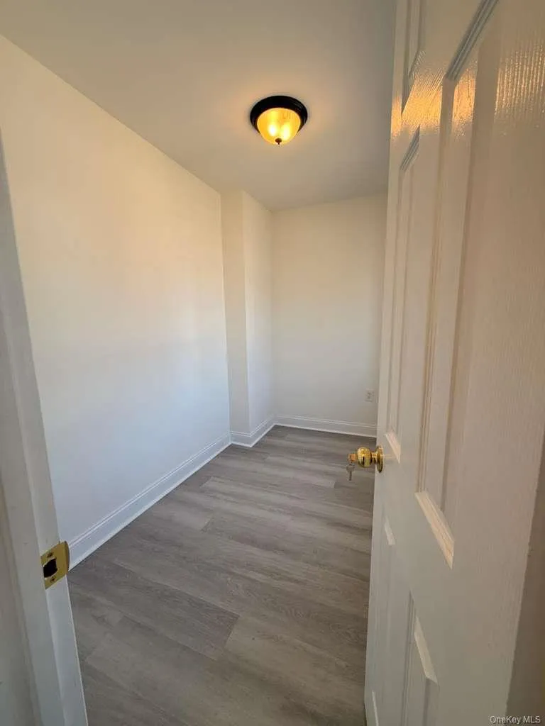 120-54 194th Street Saint Albans, NY 11412