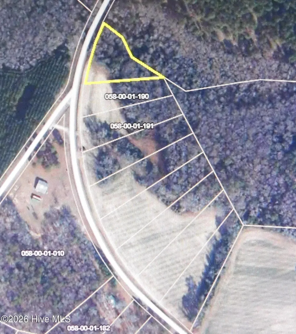 01 Salem Road Bennettsville, SC 29512