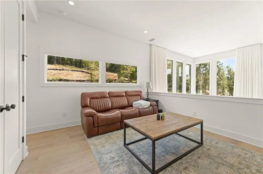 10940 Serenbe Lane Chattahoochee Hills, GA 30268