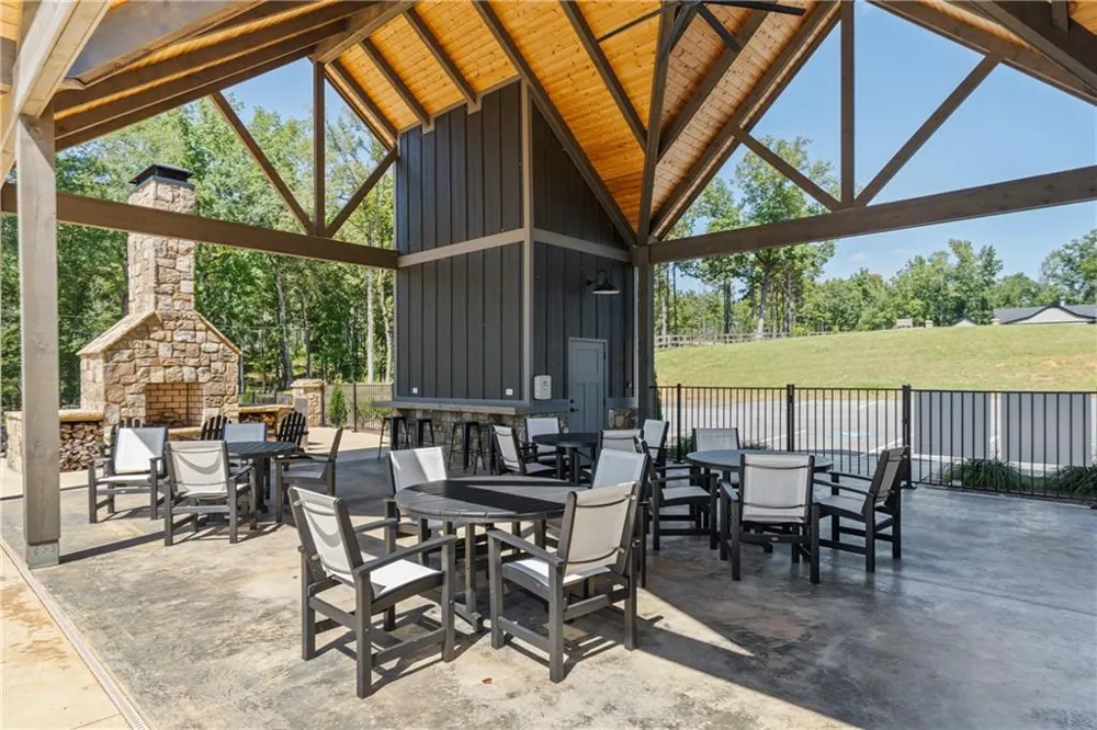 126 Falls Lane Milledgeville, GA 31061
