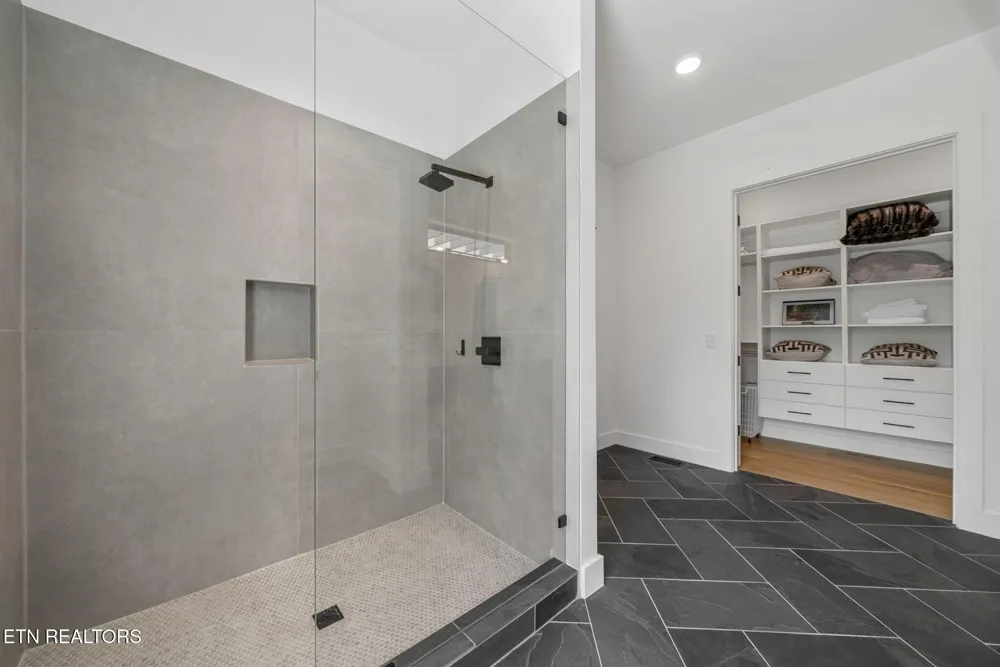 84 Judd Lane Lancaster, TN 38569