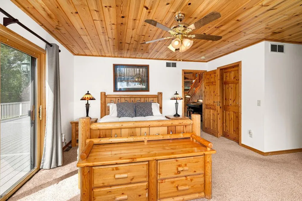2065 315th Avenue Isle, MN 56342