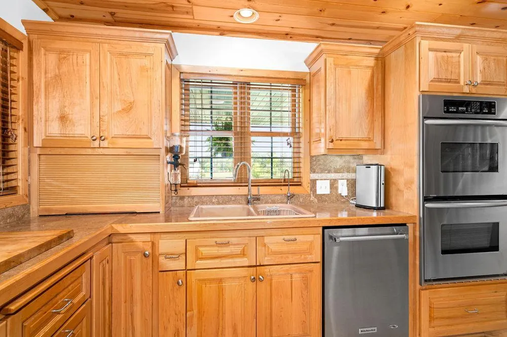 2065 315th Avenue Isle, MN 56342