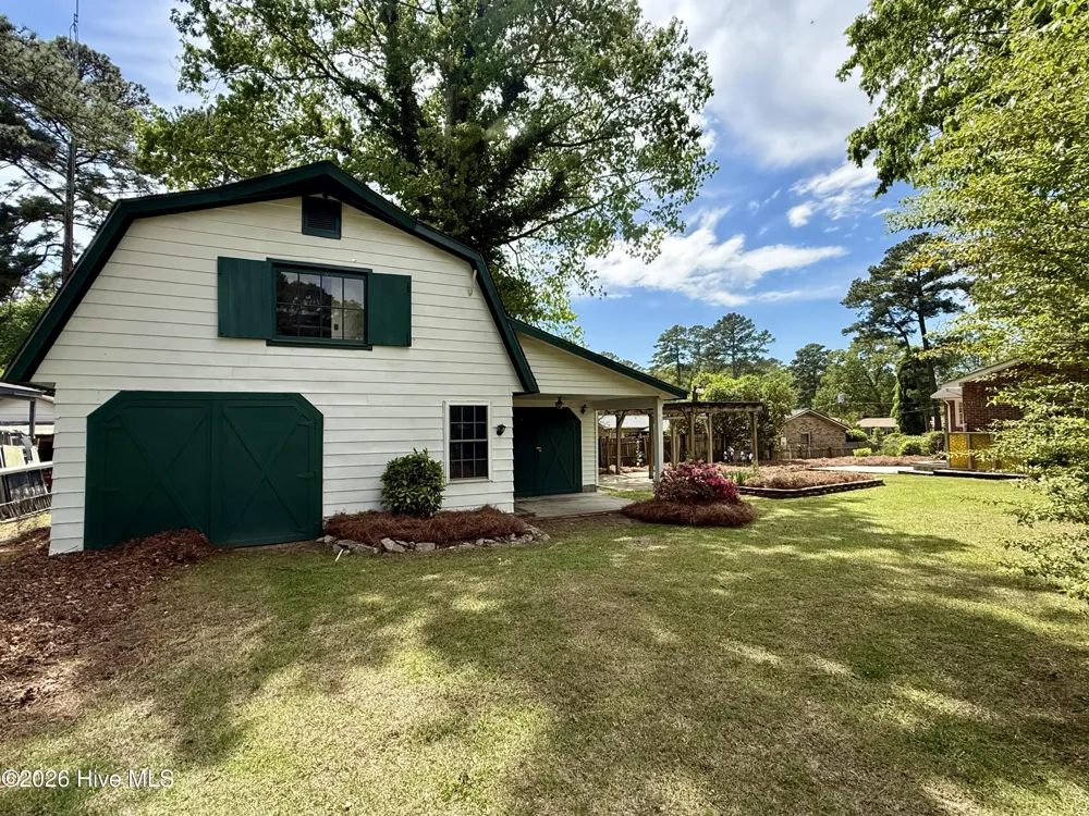 1391 Johnson Drive Williamston, NC 27892