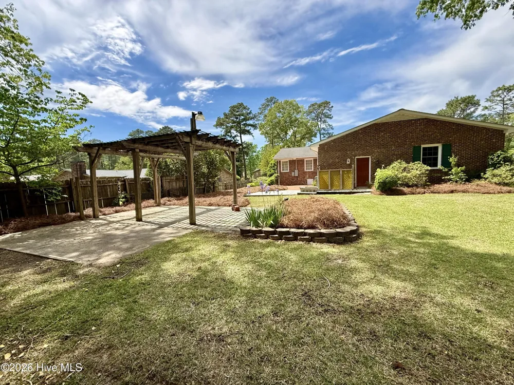 1391 Johnson Drive Williamston, NC 27892