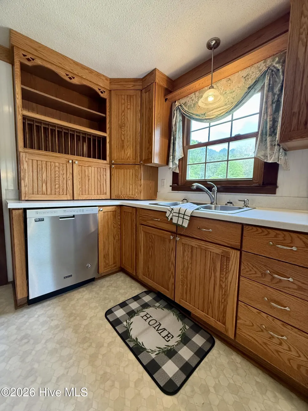 1391 Johnson Drive Williamston, NC 27892