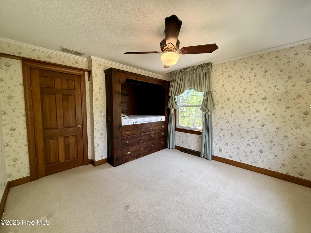 1391 Johnson Drive Williamston, NC 27892
