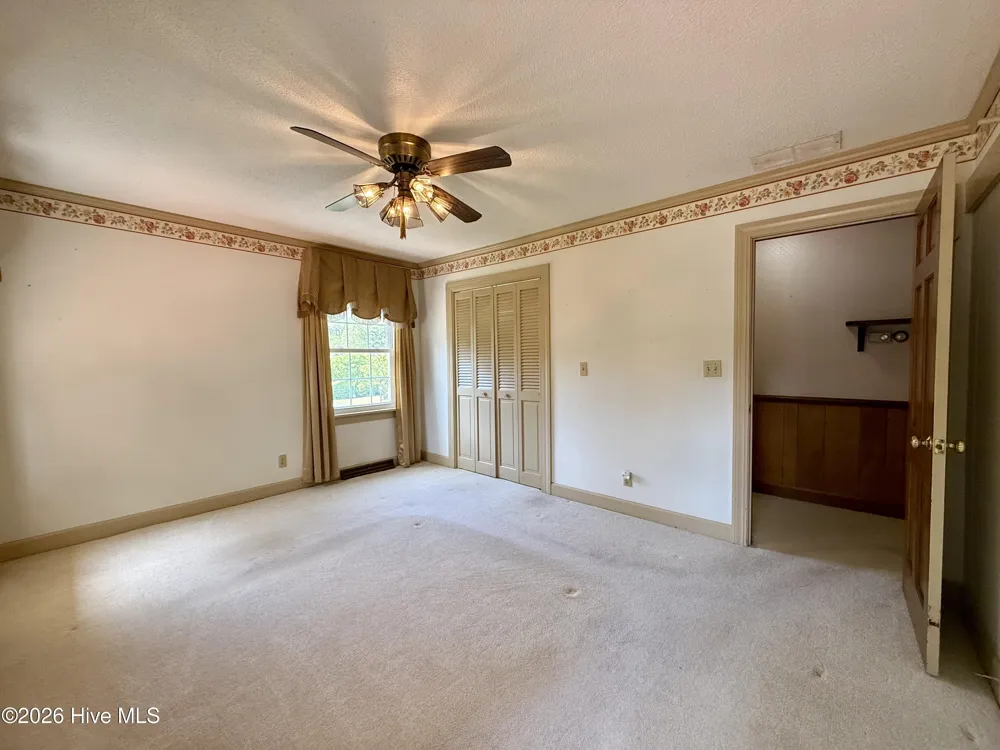 1391 Johnson Drive Williamston, NC 27892