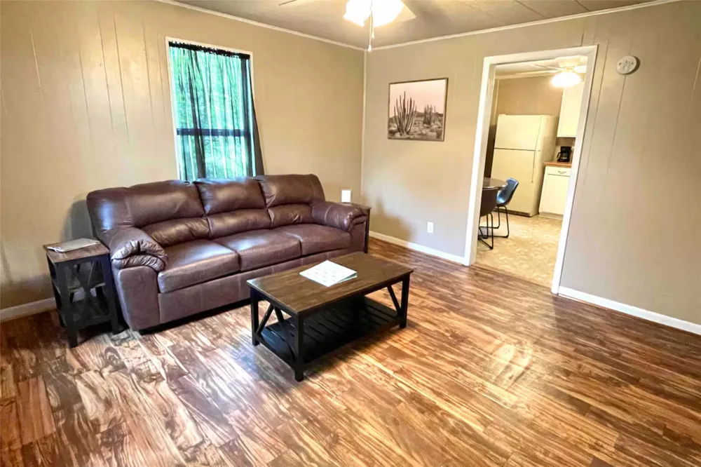 116 E Locust Street Collinsville, TX 76233