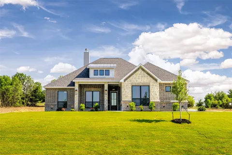 104 Oak Meadow Lane