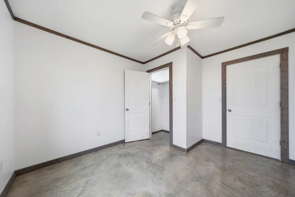 321 Avenue B #B Walnut Springs, TX 76690