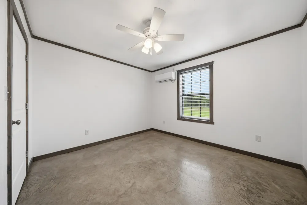 321 Avenue B #B Walnut Springs, TX 76690