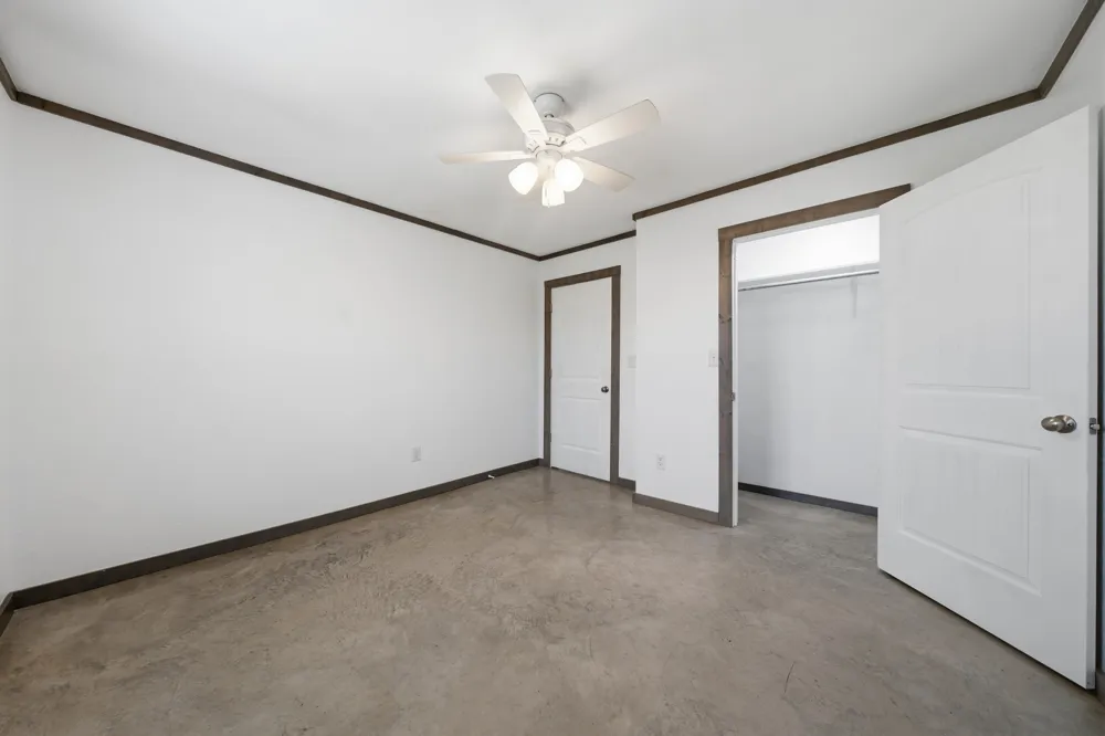 321 Avenue B #B Walnut Springs, TX 76690