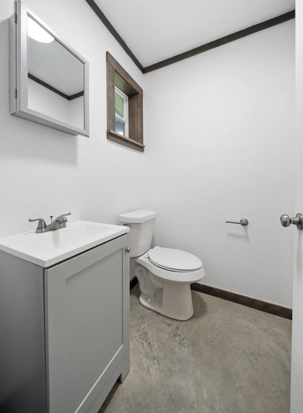 321 Avenue B #B Walnut Springs, TX 76690