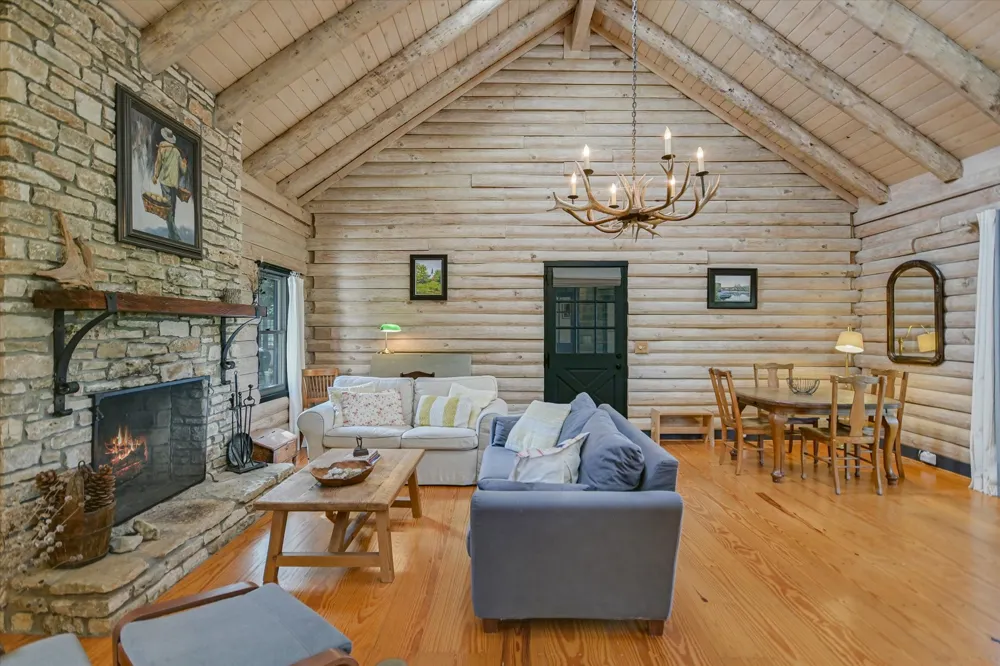 707 Deer Lake Road Wimberley, TX 78676