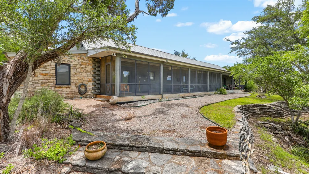 707 Deer Lake Road Wimberley, TX 78676