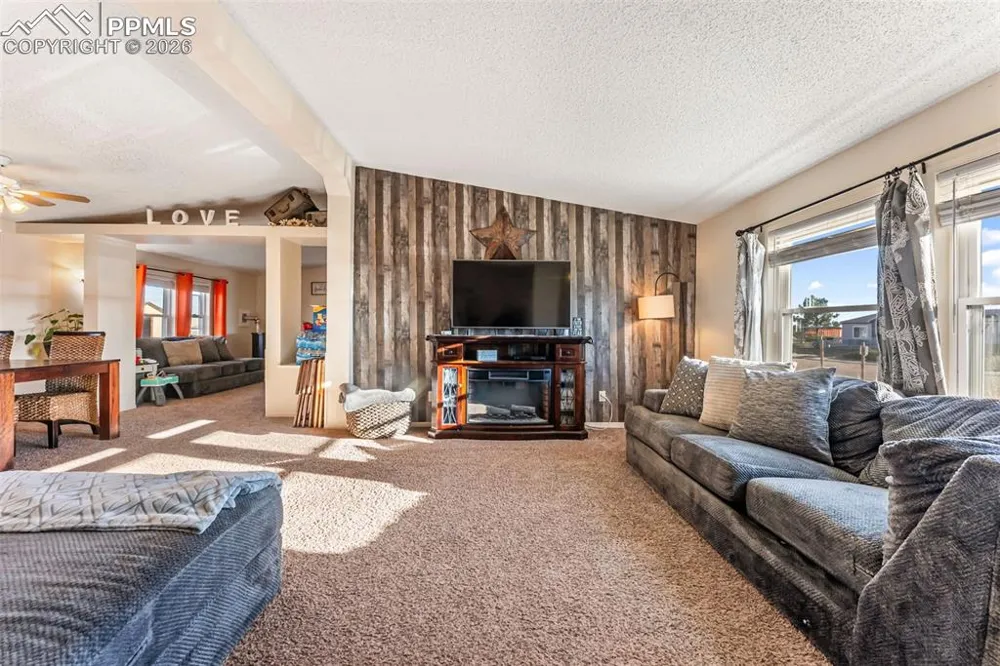 23750 Jayhawk Avenue Colorado Springs, CO 80928