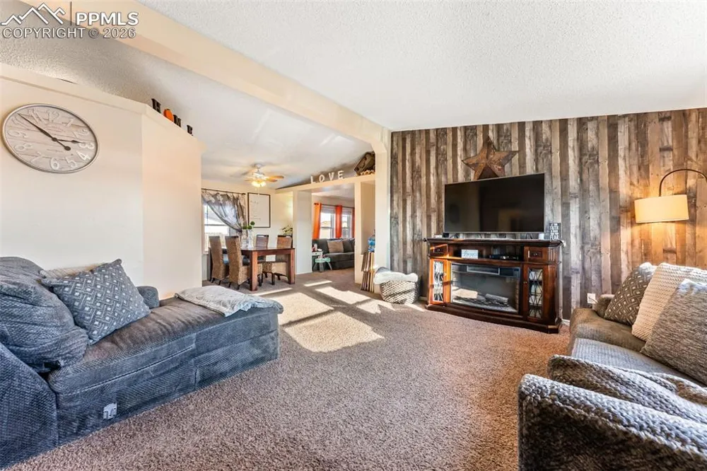 23750 Jayhawk Avenue Colorado Springs, CO 80928