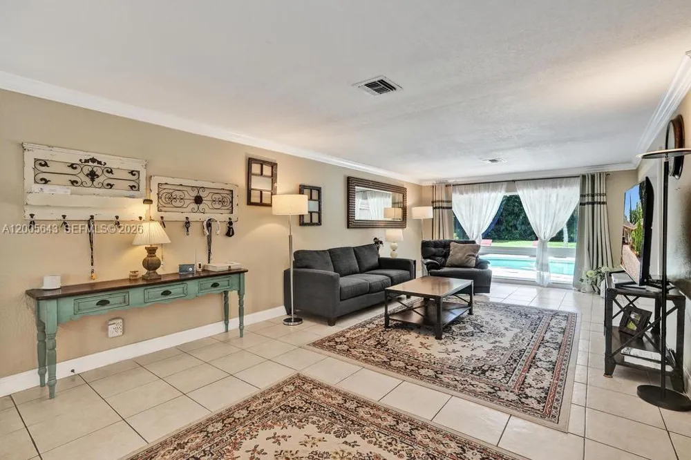 4981 SW 186th Ave Southwest Ranches, FL 33332