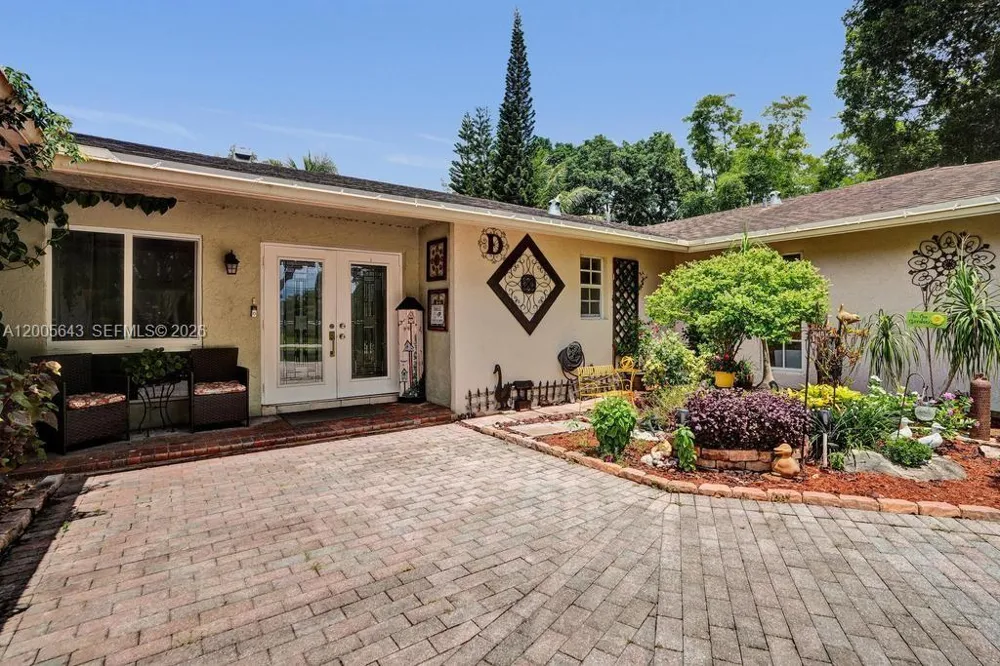 4981 SW 186th Ave Southwest Ranches, FL 33332