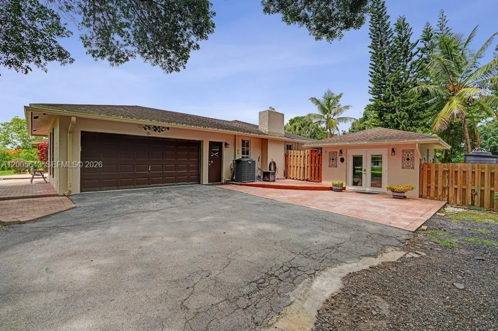 4981 SW 186th Ave Southwest Ranches, FL 33332