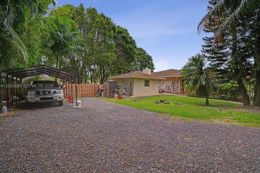 4981 SW 186th Ave Southwest Ranches, FL 33332
