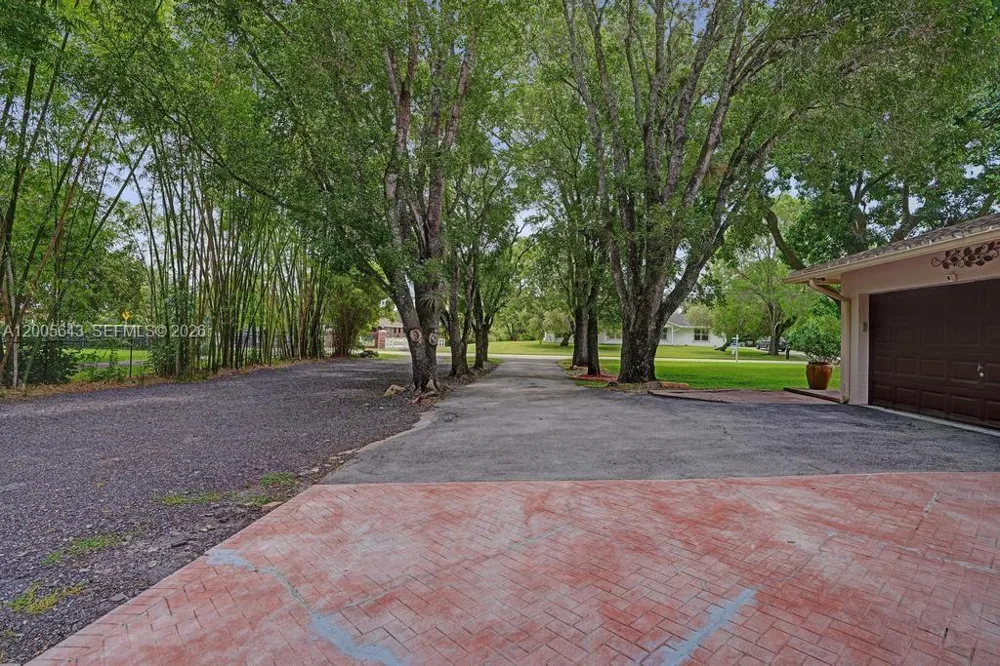 4981 SW 186th Ave Southwest Ranches, FL 33332