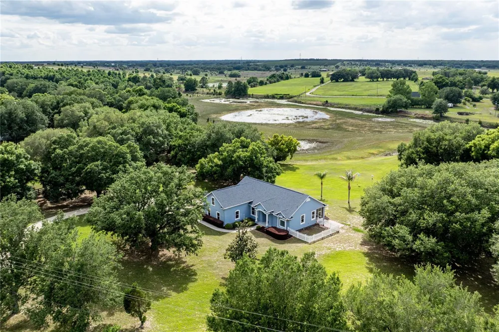 25101 TURKEY LAKE ROAD Howey In The Hills, FL 34737