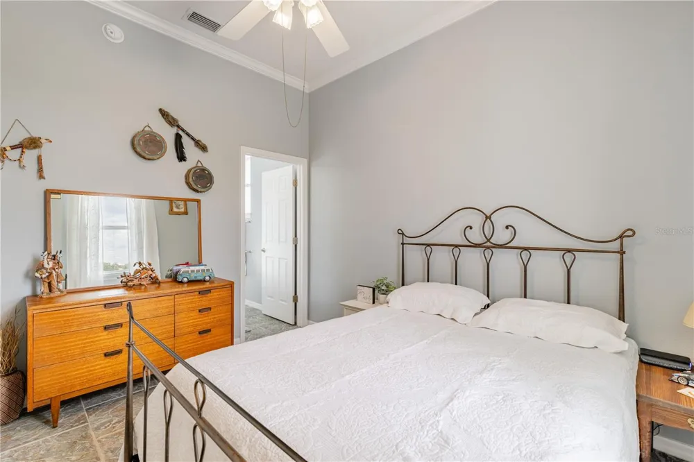 25101 TURKEY LAKE ROAD Howey In The Hills, FL 34737