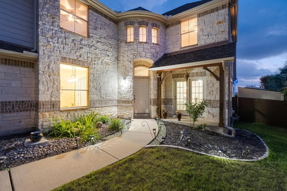 2409 Golden Gate Park Austin, TX 78732