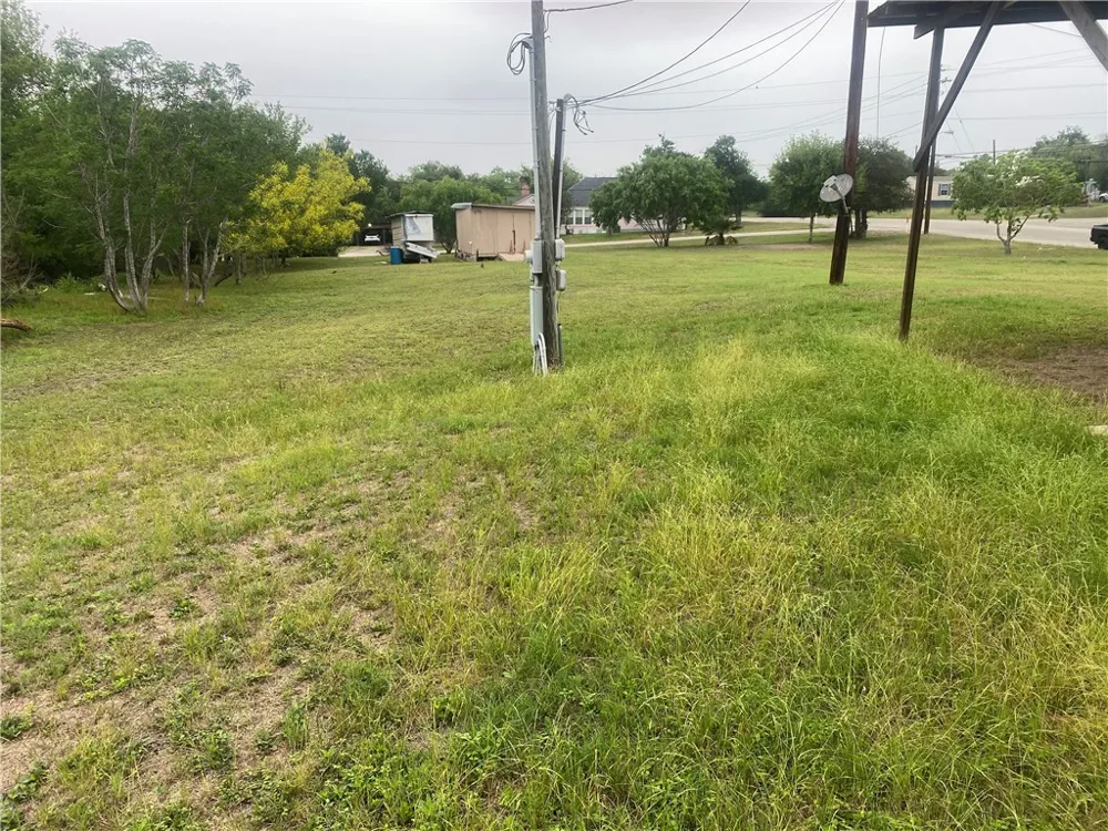 908 Power Refugio, TX 78377