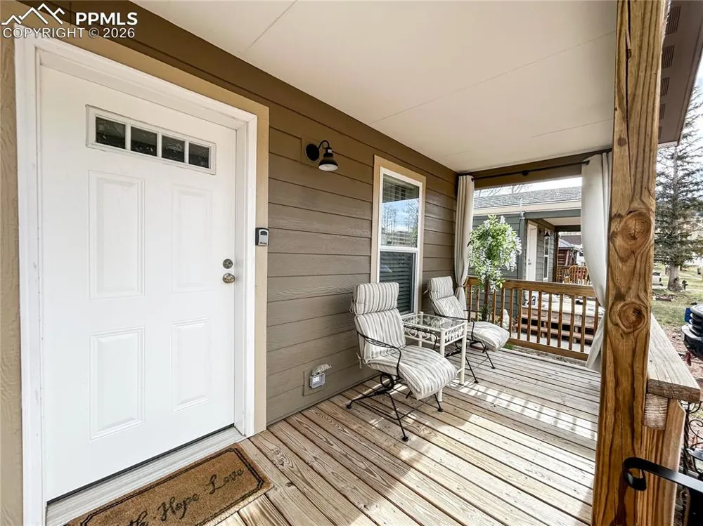 218 W Thurlow Avenue Cripple Creek, CO 80813