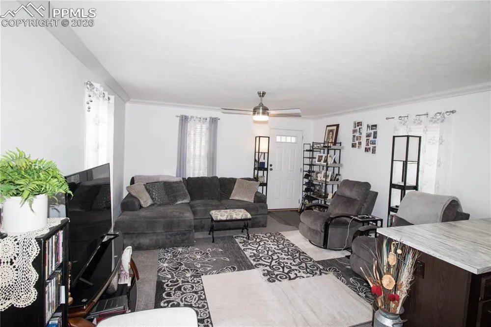 218 W Thurlow Avenue Cripple Creek, CO 80813