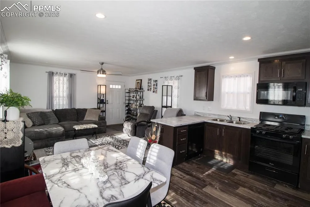 218 W Thurlow Avenue Cripple Creek, CO 80813