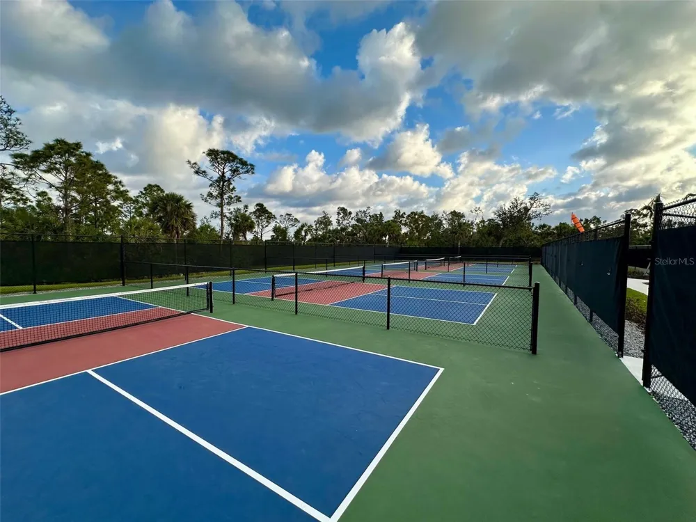 17475 OPAL SAND DRIVE #204 Venice, FL 34293
