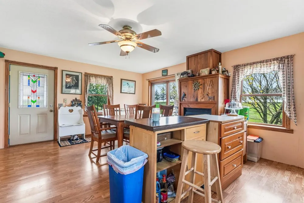 63095 220th Avenue Kellogg, MN 55945
